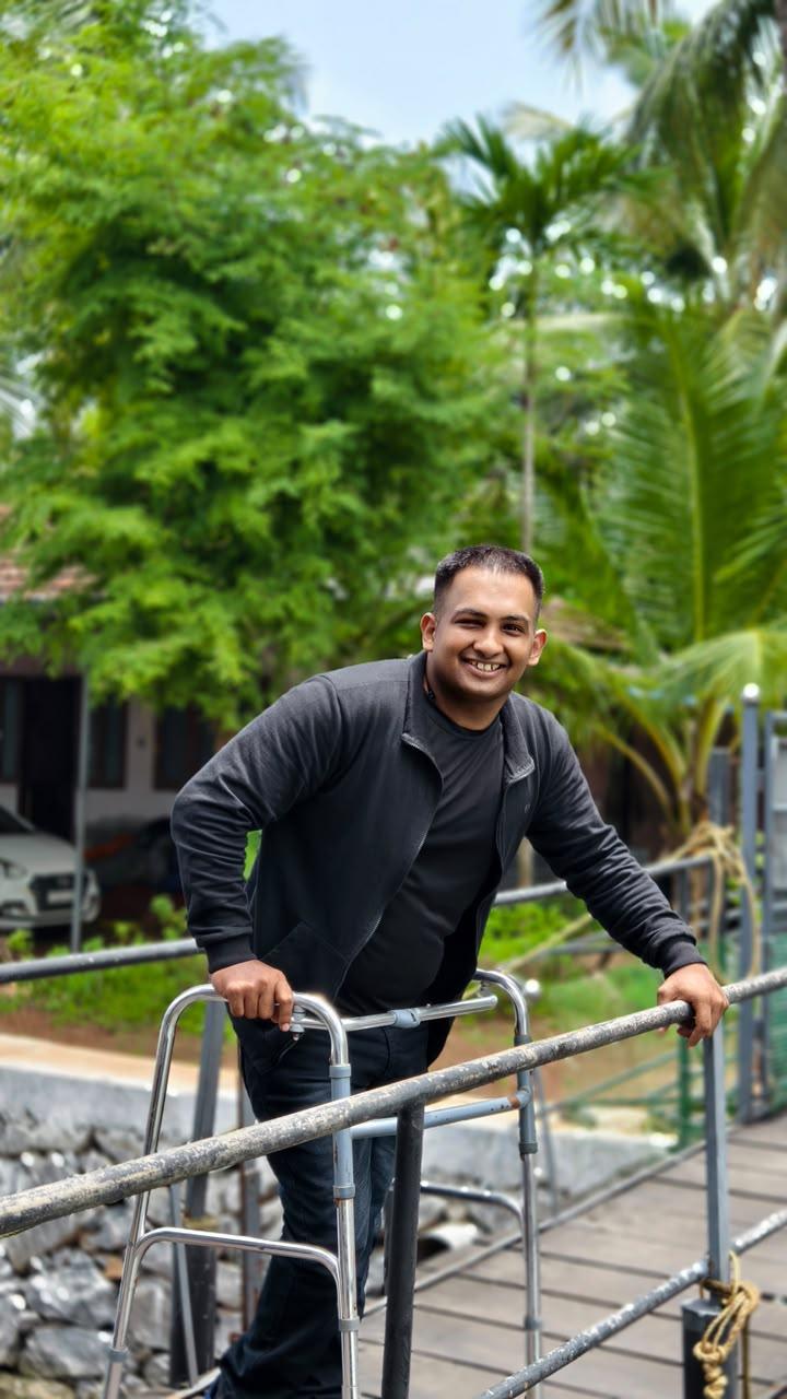 Anurag Mundakai